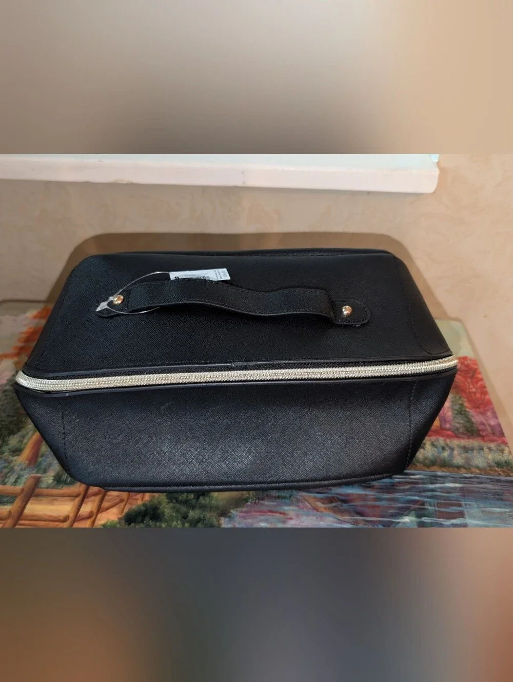 NWT Chicos Black Saffiano Faux Leather Toiletry Bag Travel Makeup Case NWT